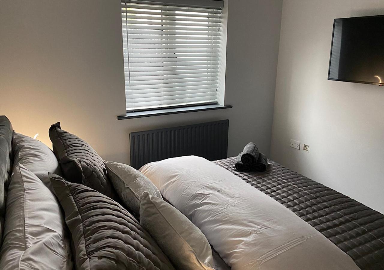 Beautiful modern cosy central apartment / sleeps 4 Reading Extérieur photo